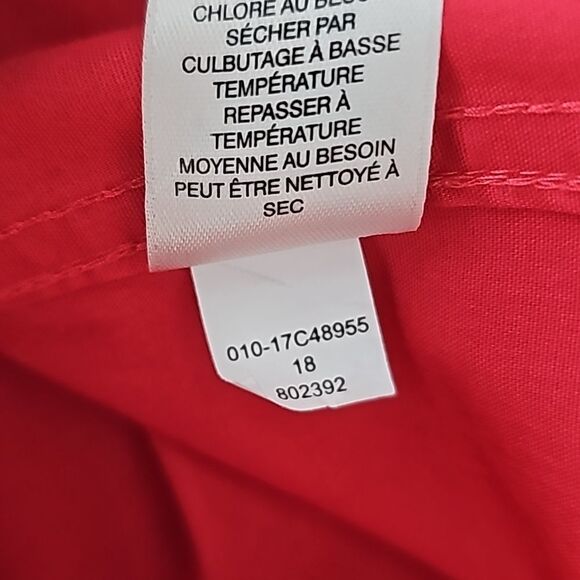 Chico's -497 3/4 Sleeve No Iron Button Down Shirt in Hot Pink Women's 2 / Large - Picture 7 of 8